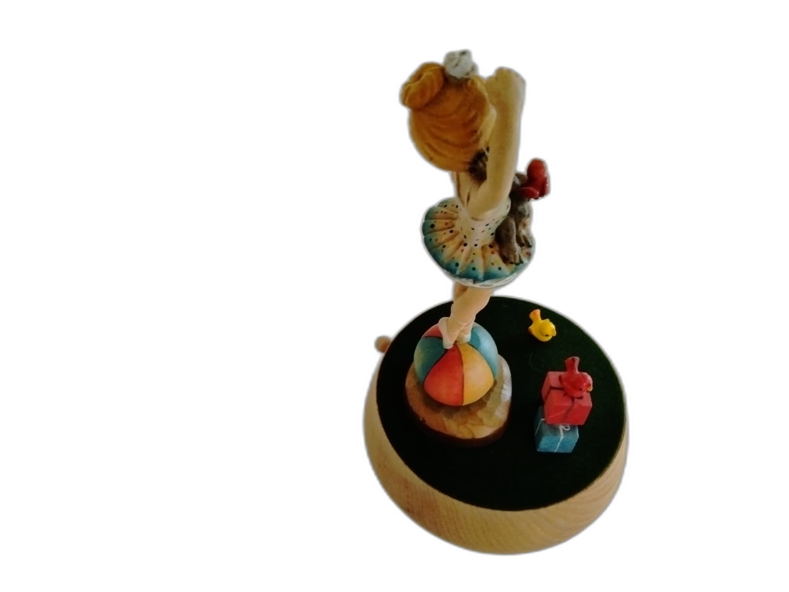 A-236 - Ballerina on Ball Music Box - Photo 3