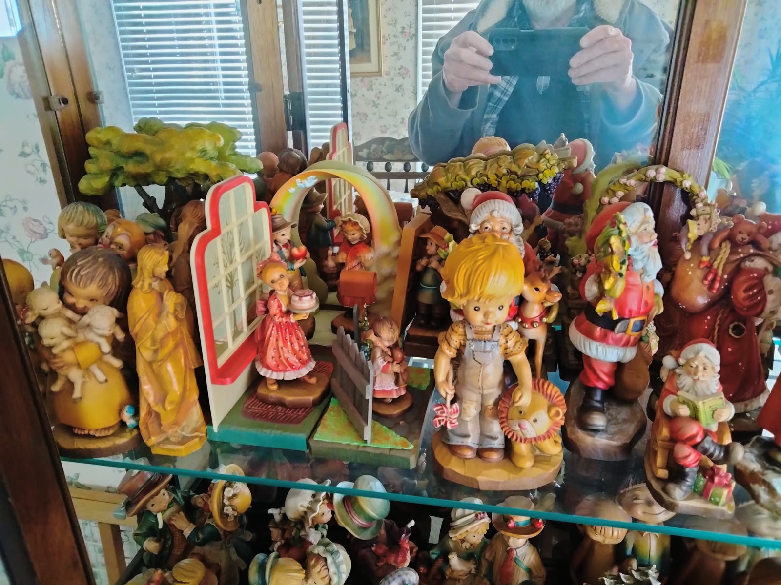 Collectibles display photo 4
