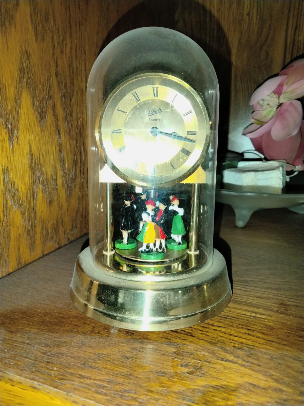 CL-006 Dome Novelty Clock image 1