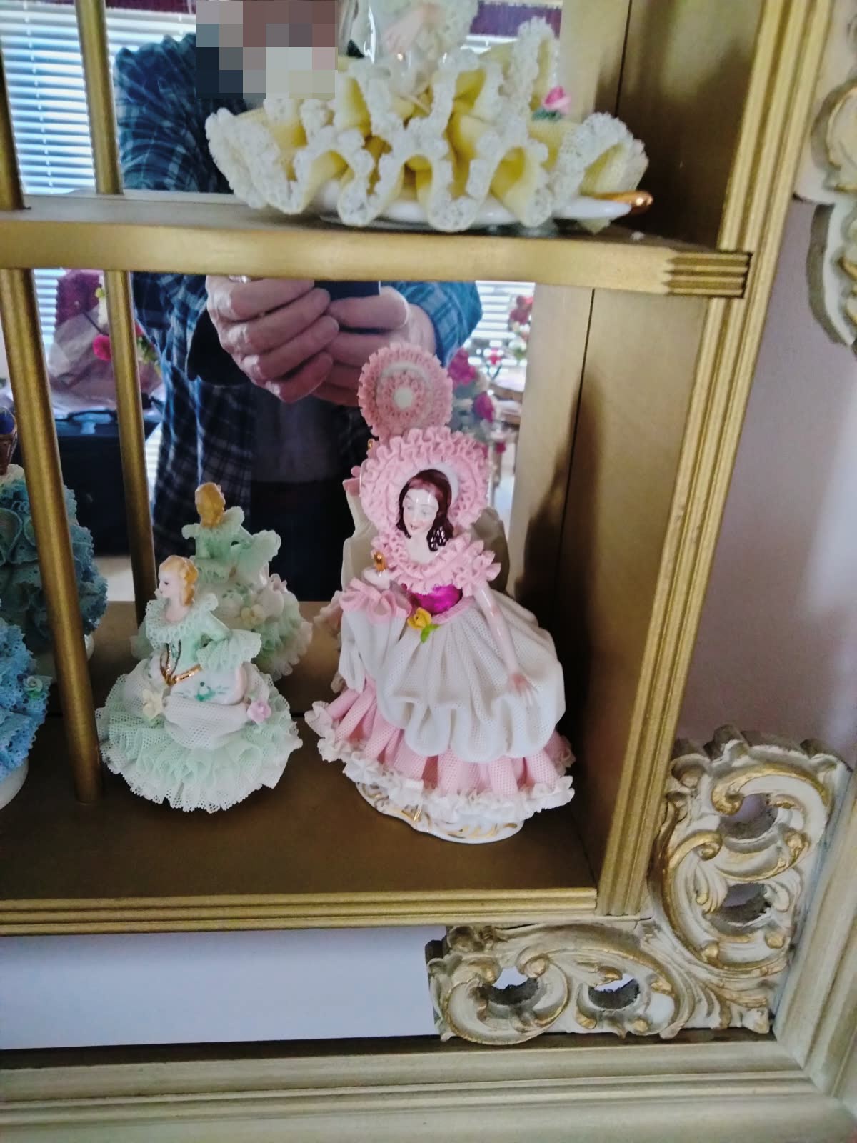 C3-002 Dresden Doll Detail Photos A image 3