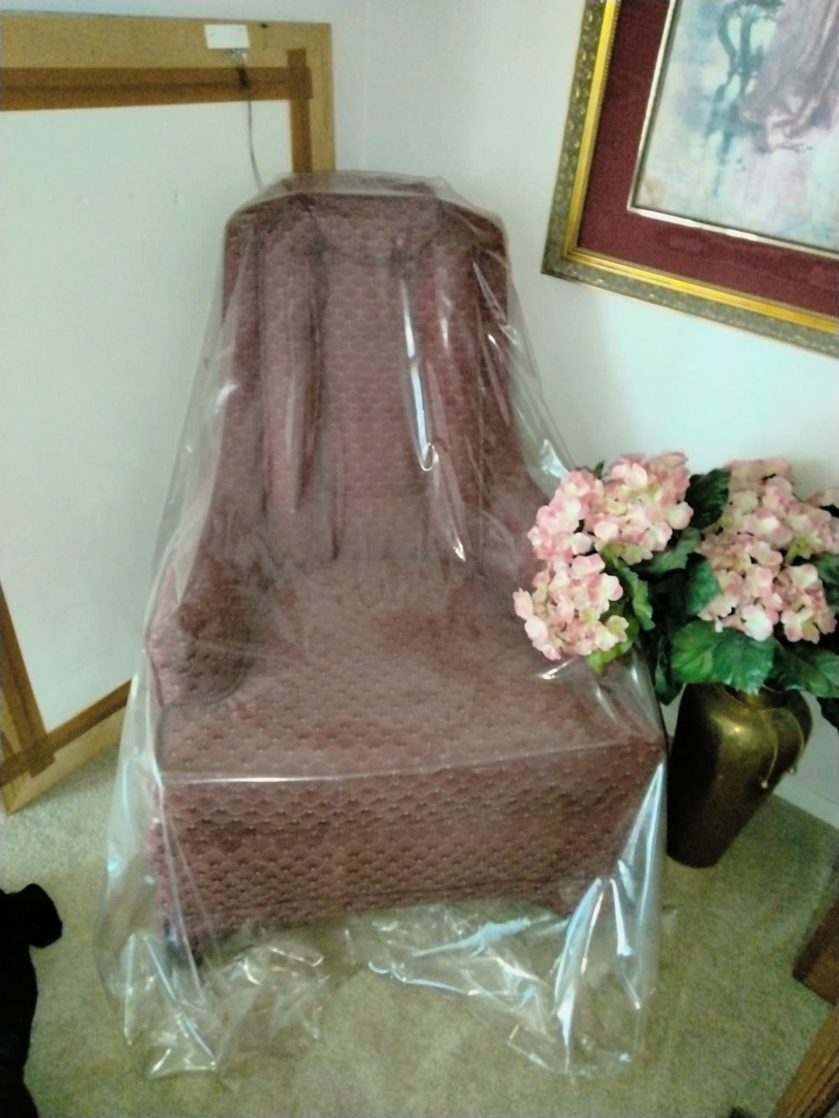 LV-002 Upholstered Accent Chair image 1