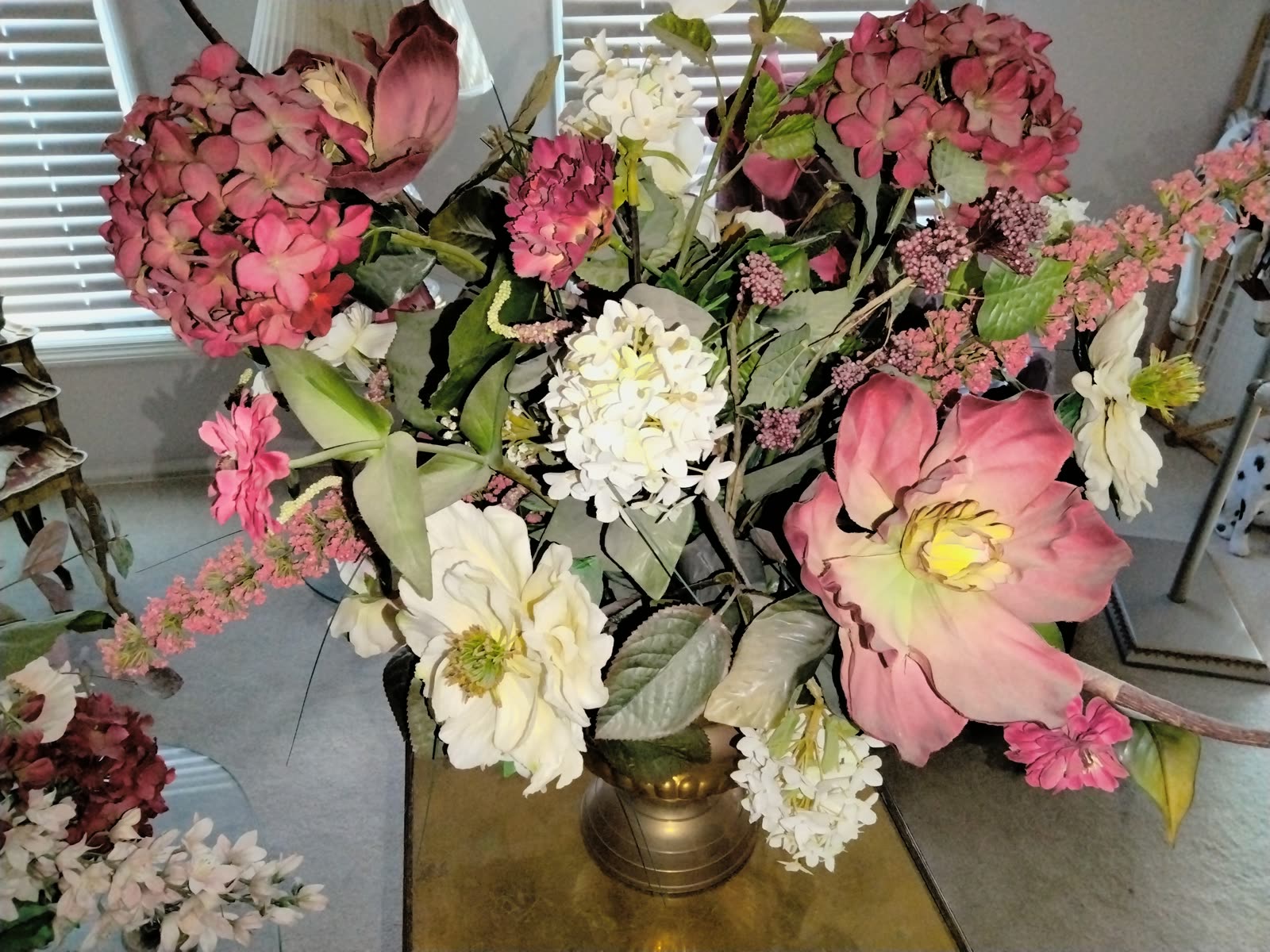 FL-024 Large Hydrangea Arrangement In Brass Vase image 1