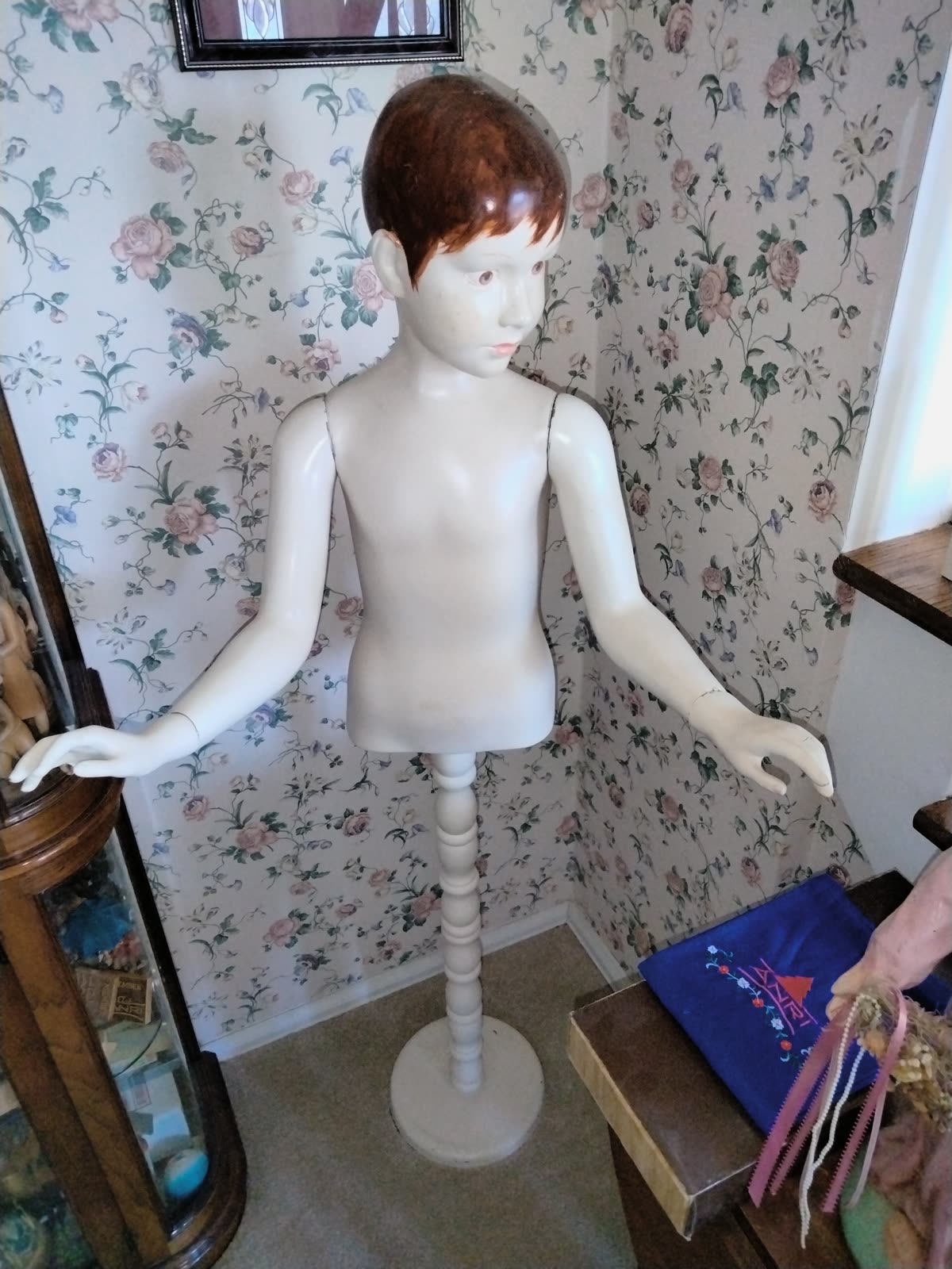MS-001 Child Mannequin Torso On Stand image 1