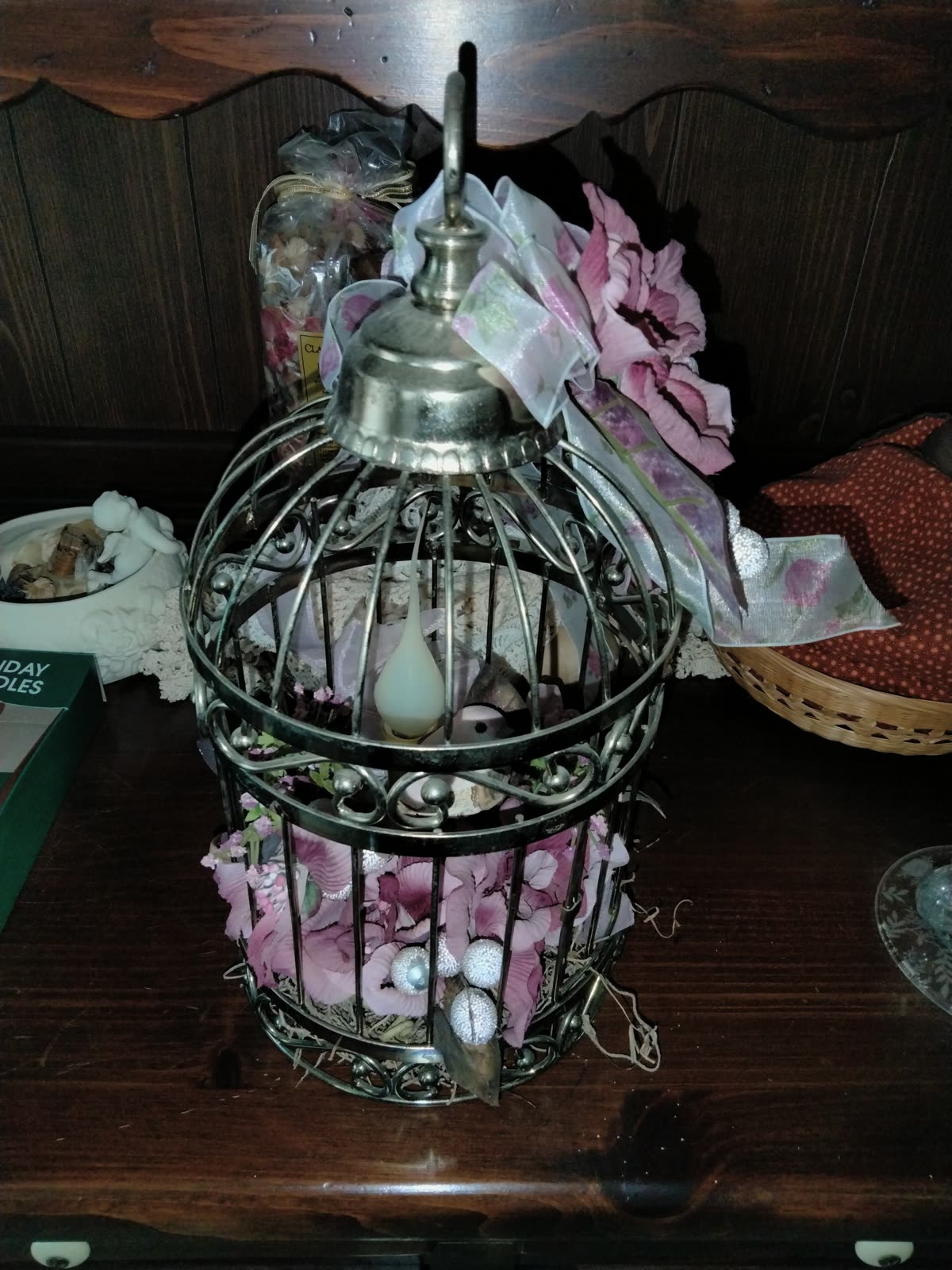 FL-010 Decorative Metal Birdcage Centerpiece image 1
