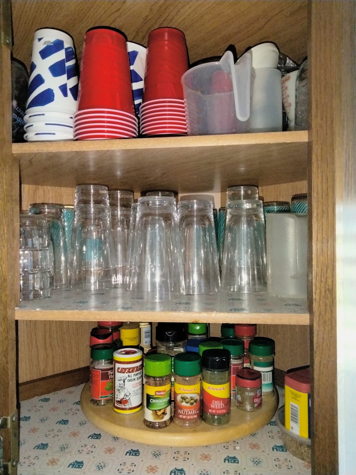 KT-003 Glassware & Dishware Cabinet Lot image 1