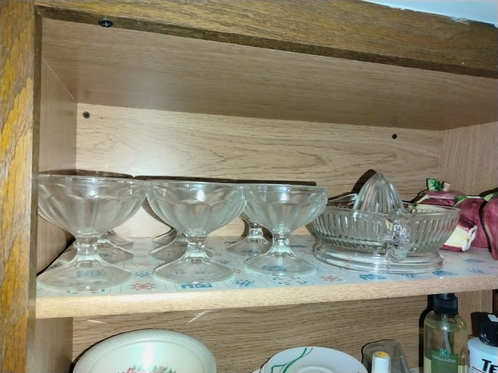 KT-003 Glassware & Dishware Cabinet Lot image 2