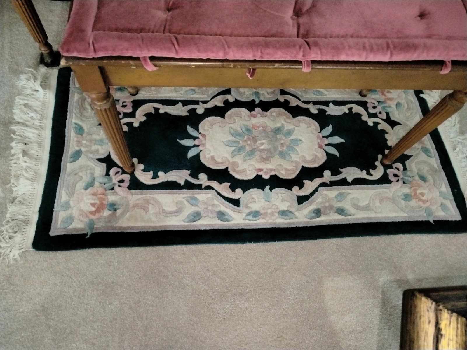 MS-014 Floral Accent Runner Rug image 1