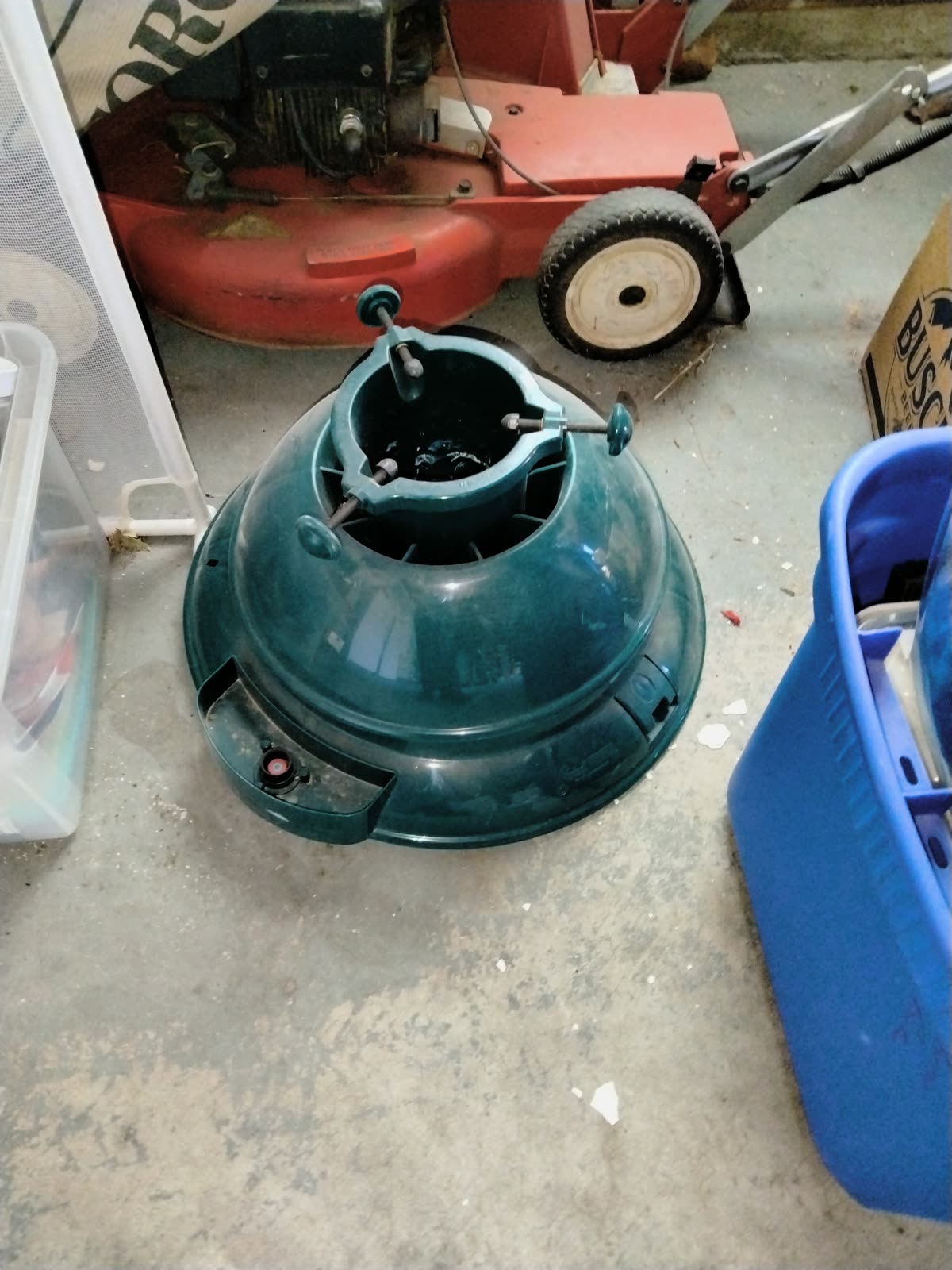 GA-011 Christmas Tree Stand image 1