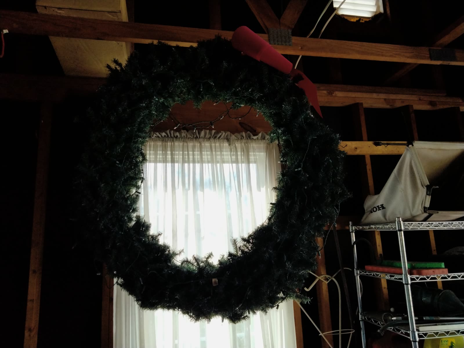 GA-018 Oversized Holiday Wreaths Lot image 1