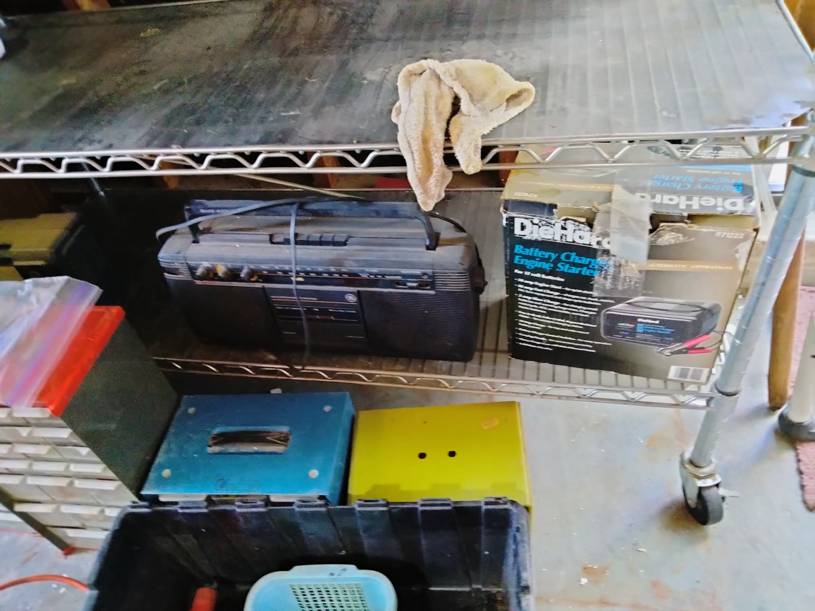 EL-002 Boombox / Radio image 1