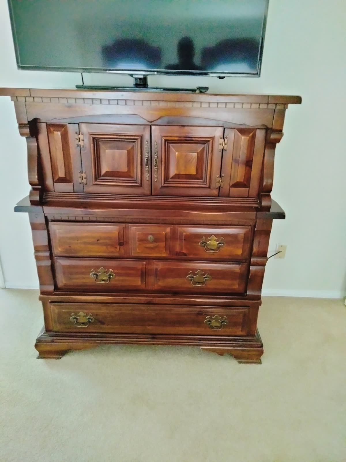 B1-002 Tall Chest Of Drawers image 1